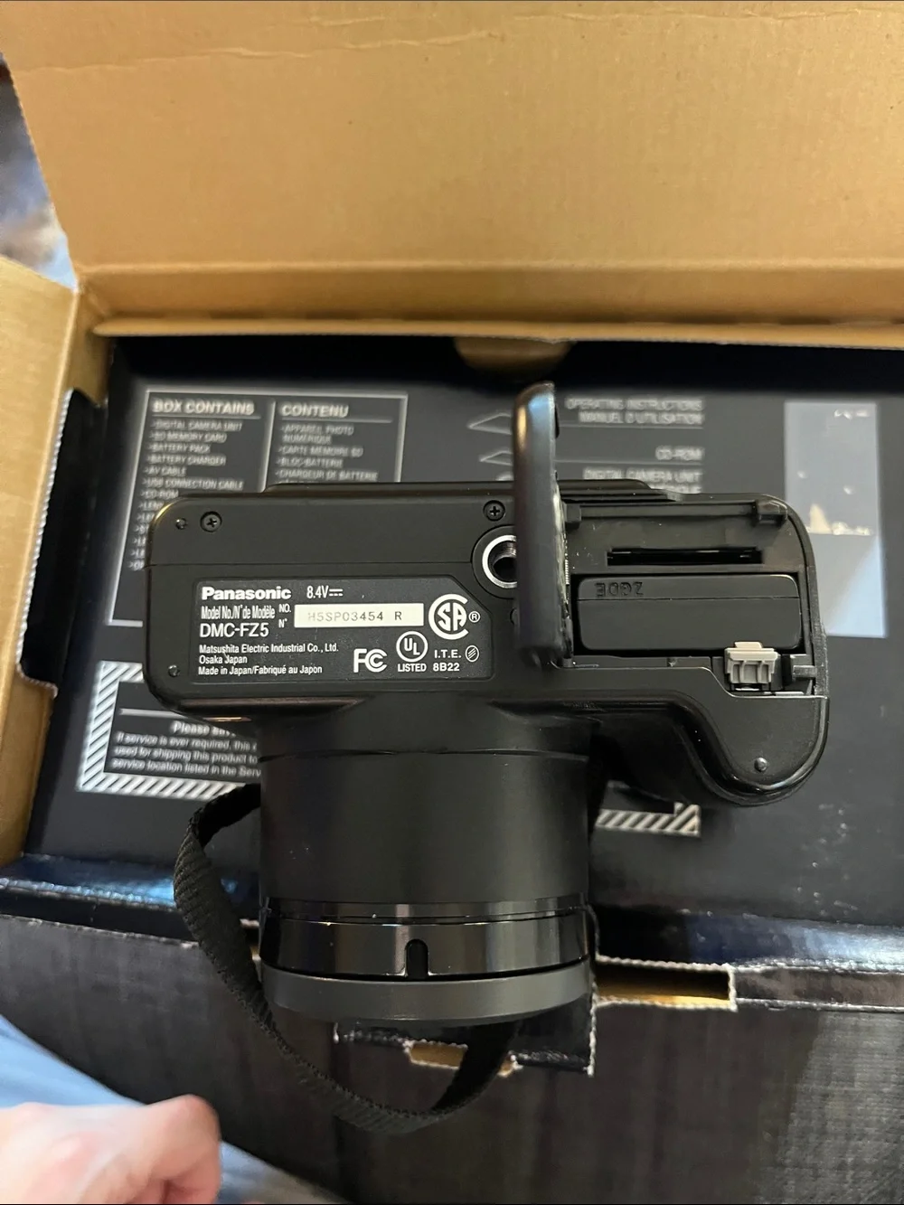 Vintage Panasonic Lumix DMC-LUMIX FZ5 Digital Camera